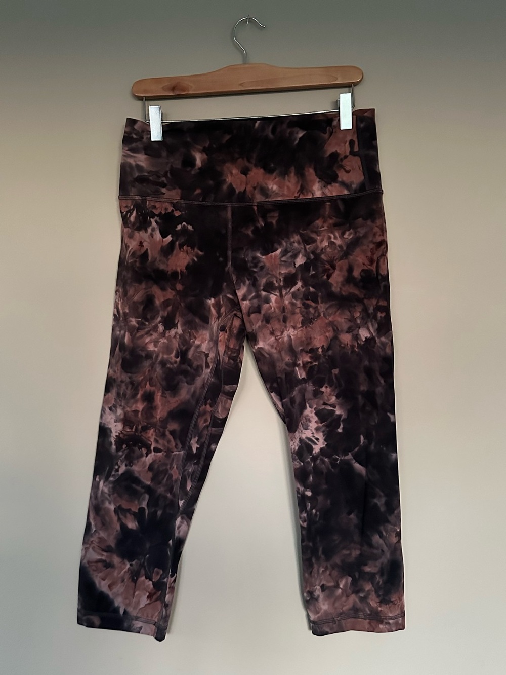 Lululemon Align Tie-Dye Capri Leggings - Brown/Black